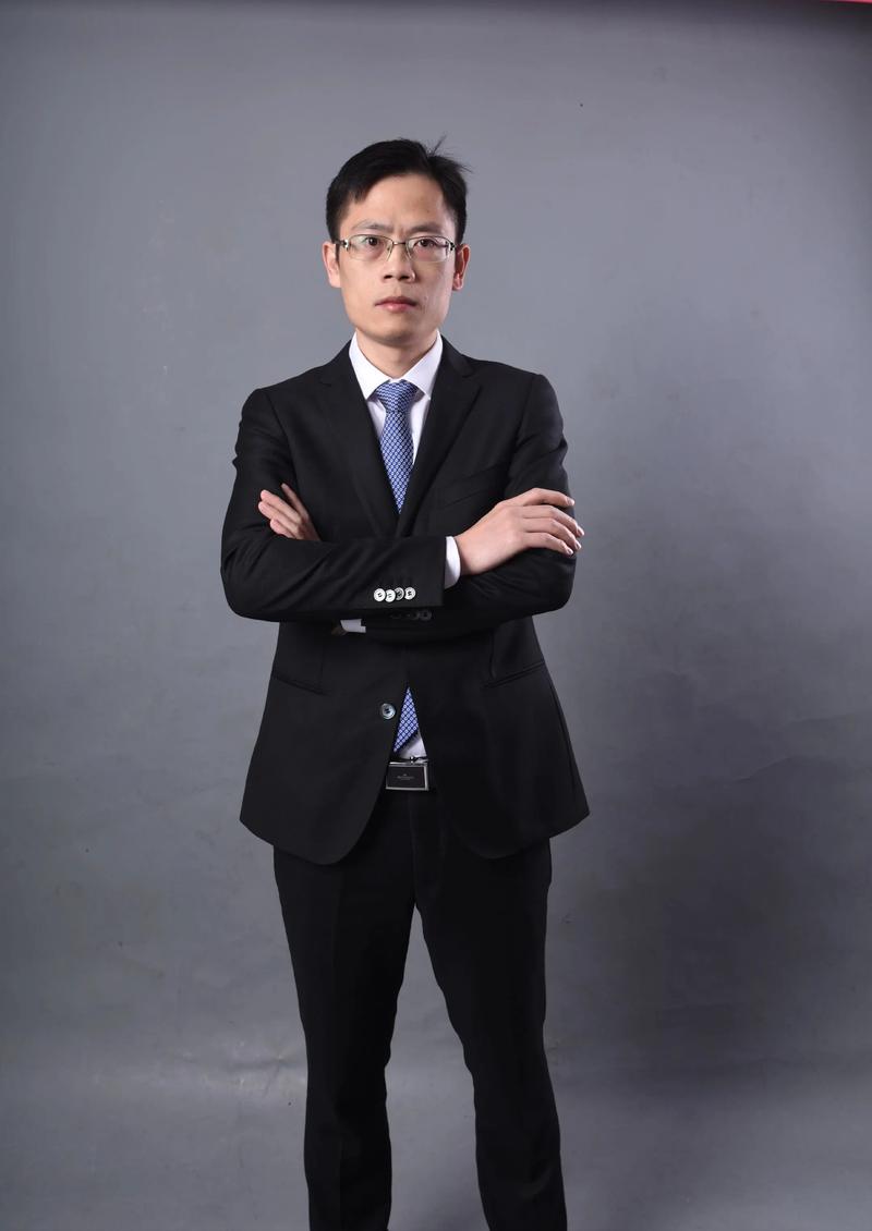 冯菊英 创意策略总监